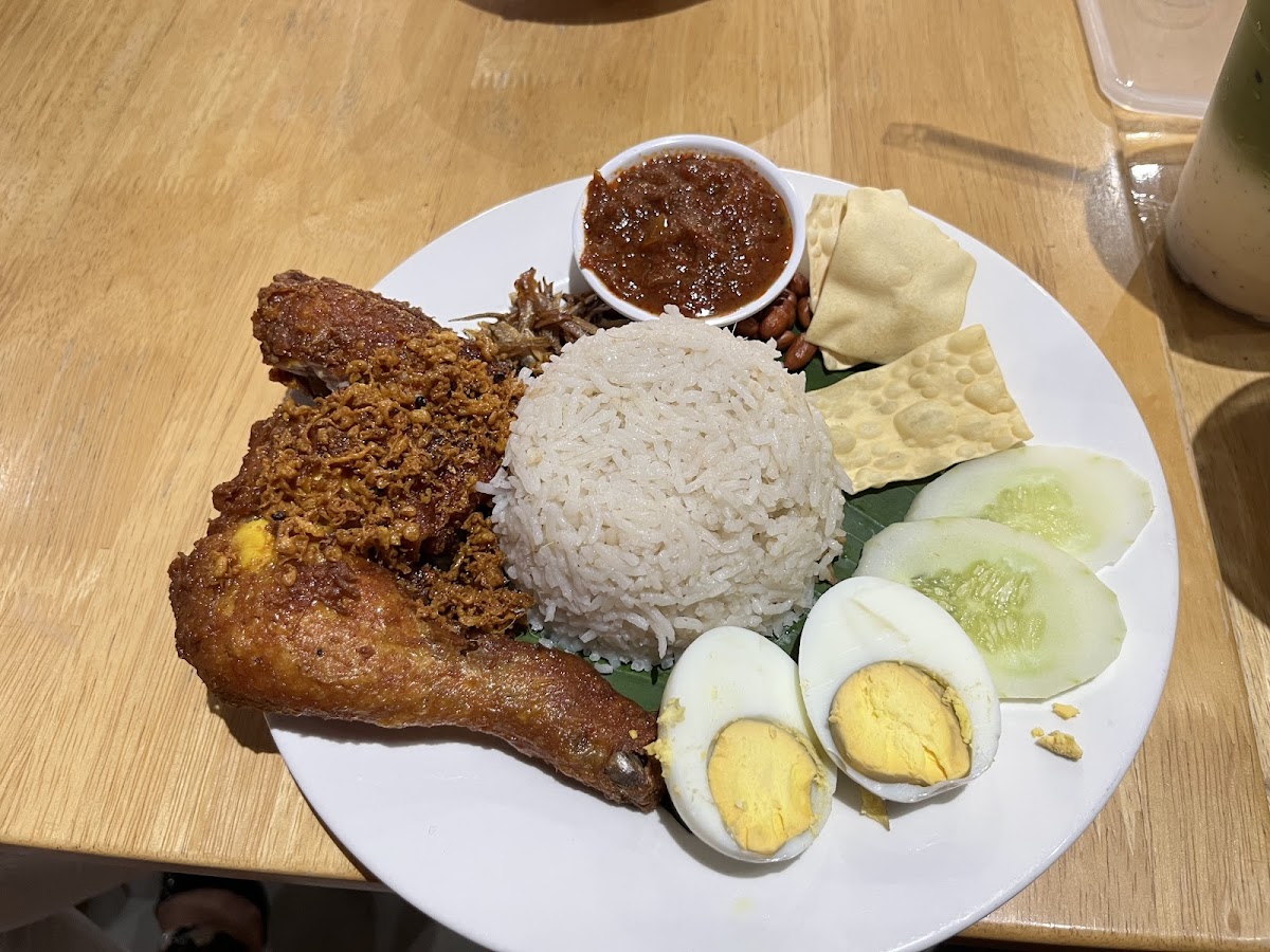 Raub Curry & Cafe - Photo 6
