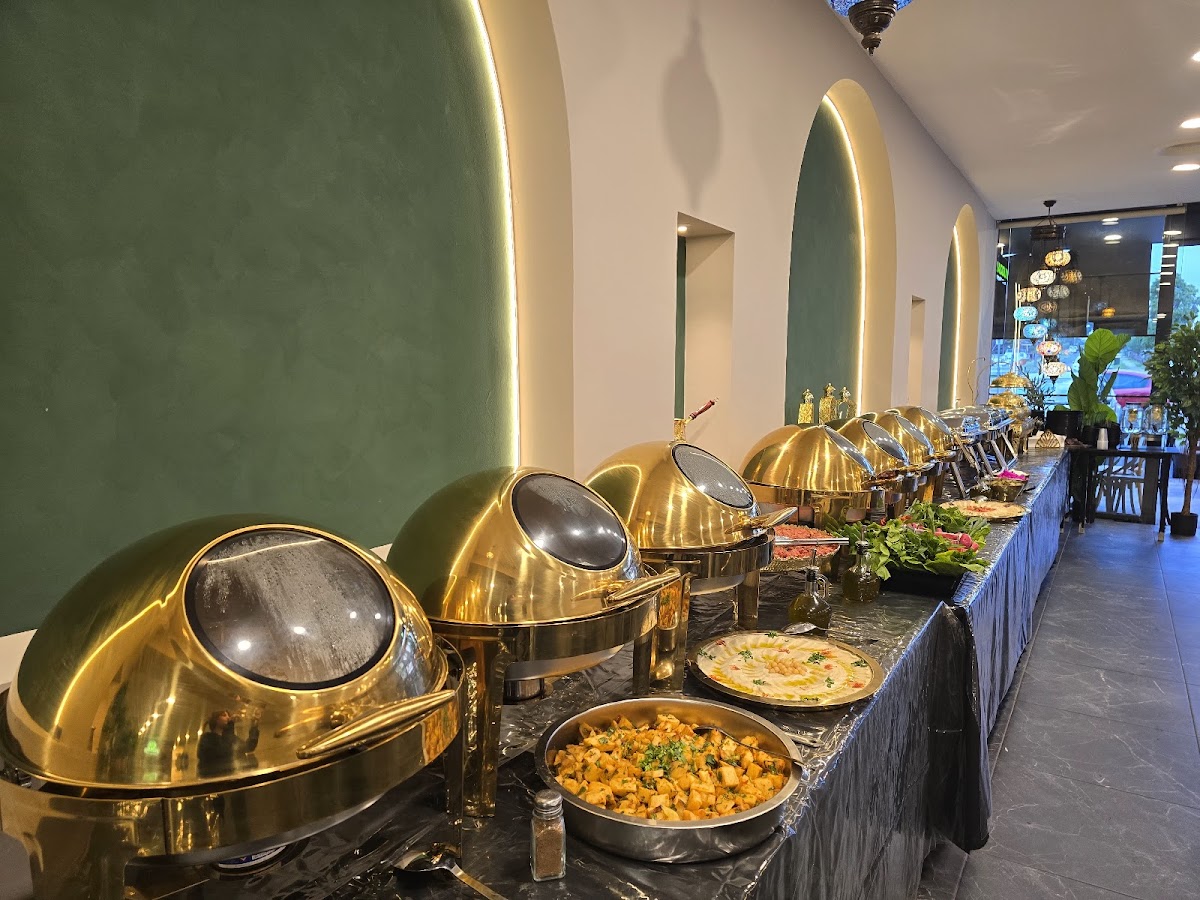Dadoun Halal Butchery and BBQ restaurant - Photo 4