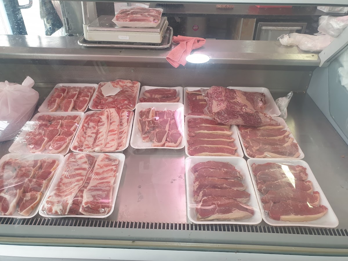 Dadoun Halal Butchery and BBQ restaurant - Photo 5