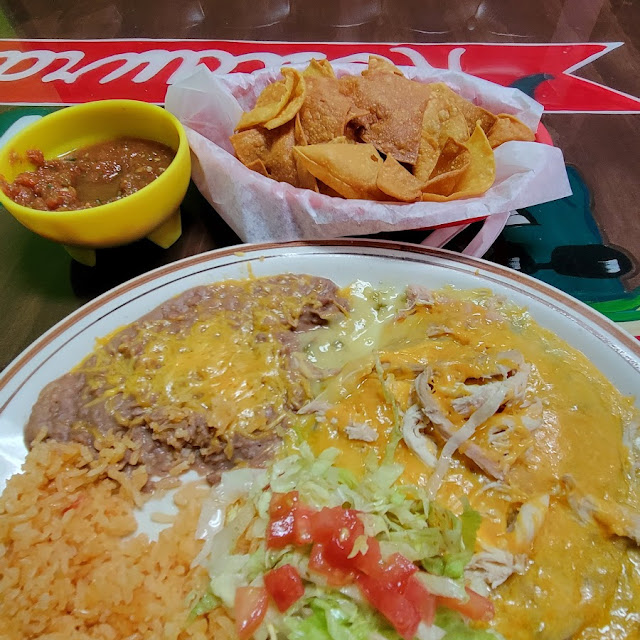 Chalupa Plate