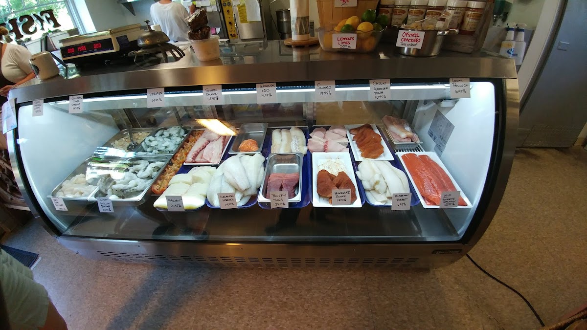 Cold Harbor Seafood & Market - Photo 5