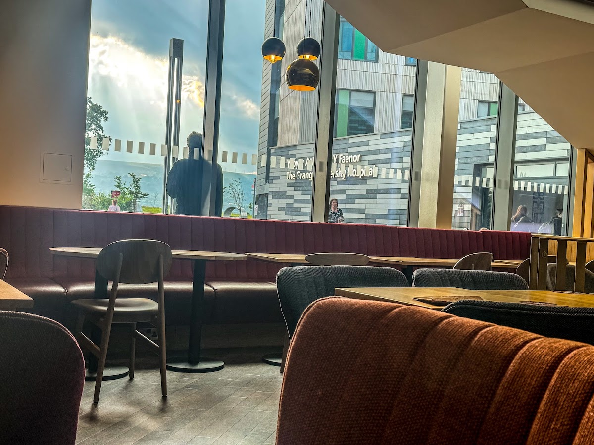 Costa Coffee - Photo 2