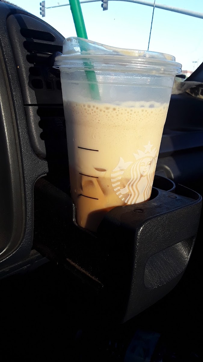Starbucks - Photo 5