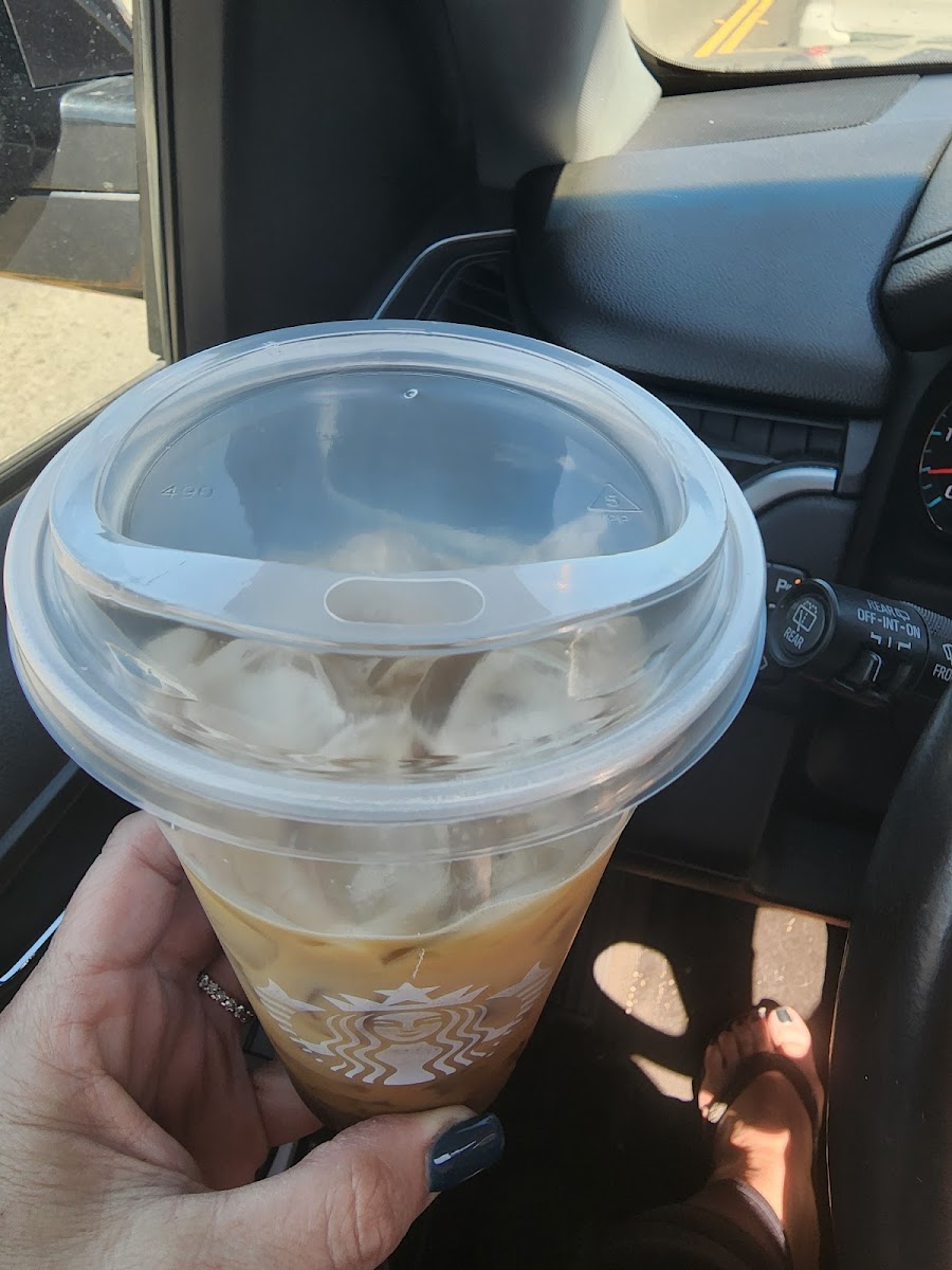 Starbucks - Photo 6
