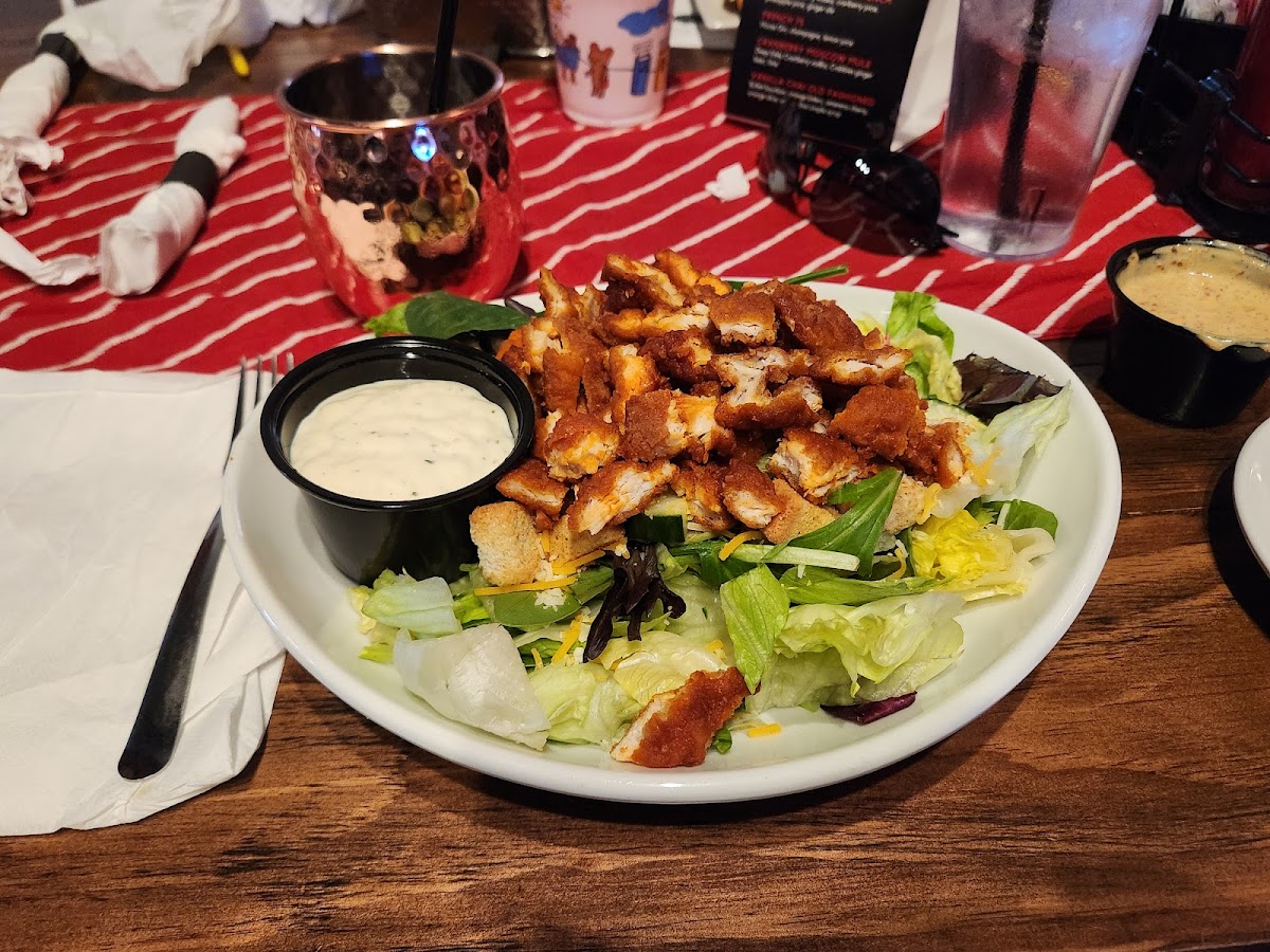 Oliver's Pub & Grill - Photo 4