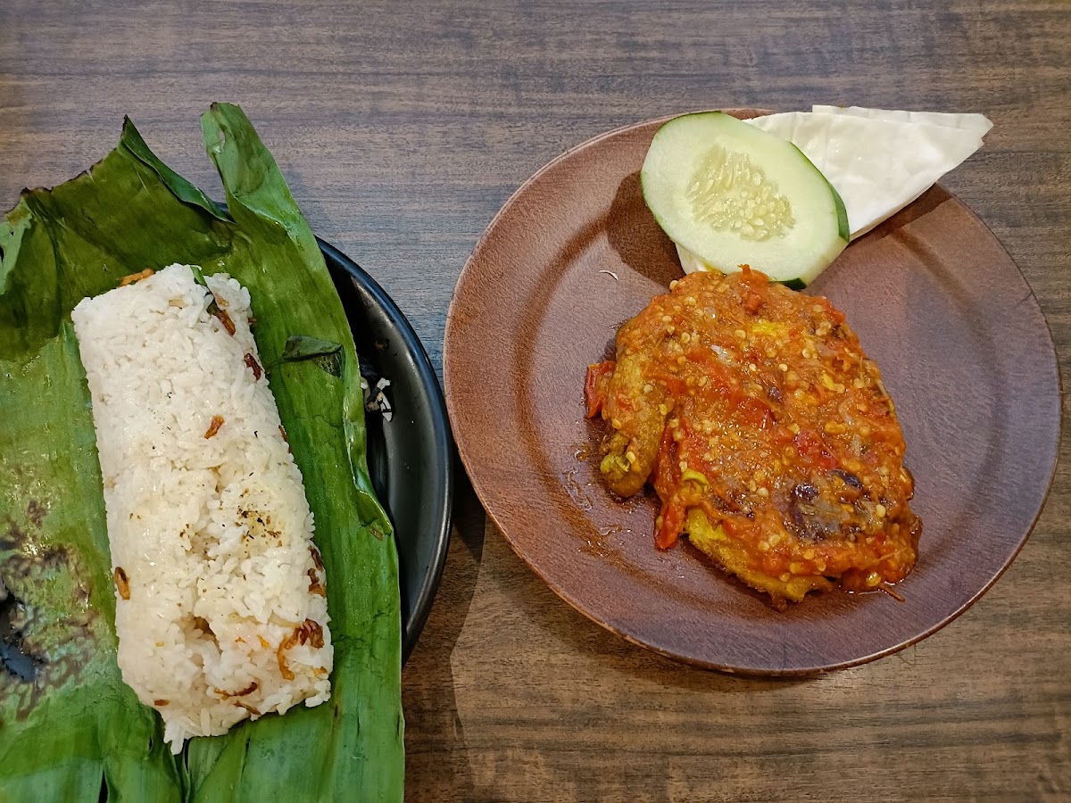 Daun Pisang Resto Grand Batam Mall - Photo 7