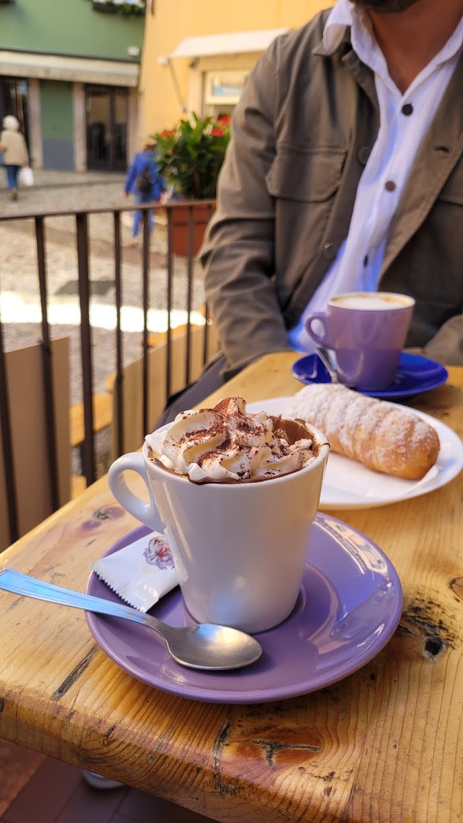 Ancora Café Malcesine - Photo 6