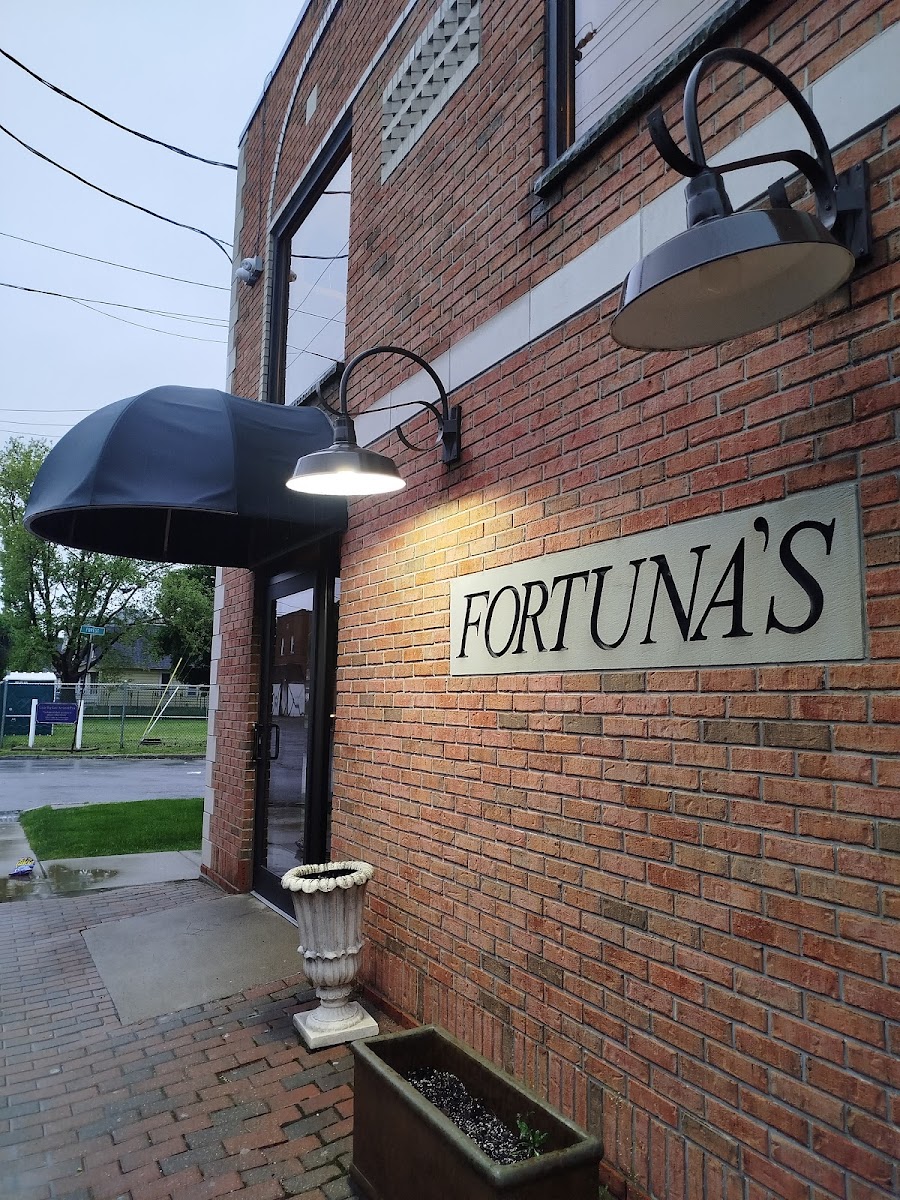 Fortuna’s Restaurant & Banquets - Photo 8