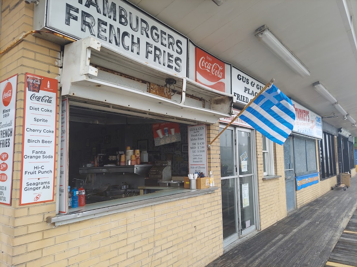 Gus & Gus Place