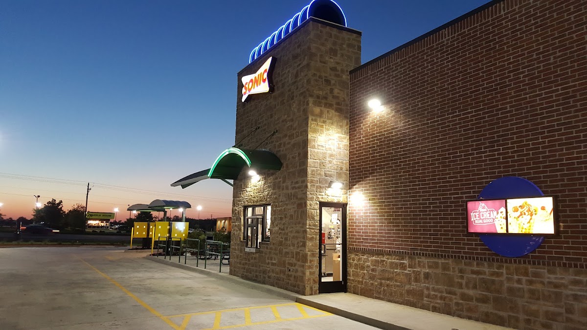Sonic Drive-In - Photo 1