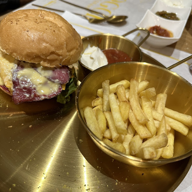 Special Burger