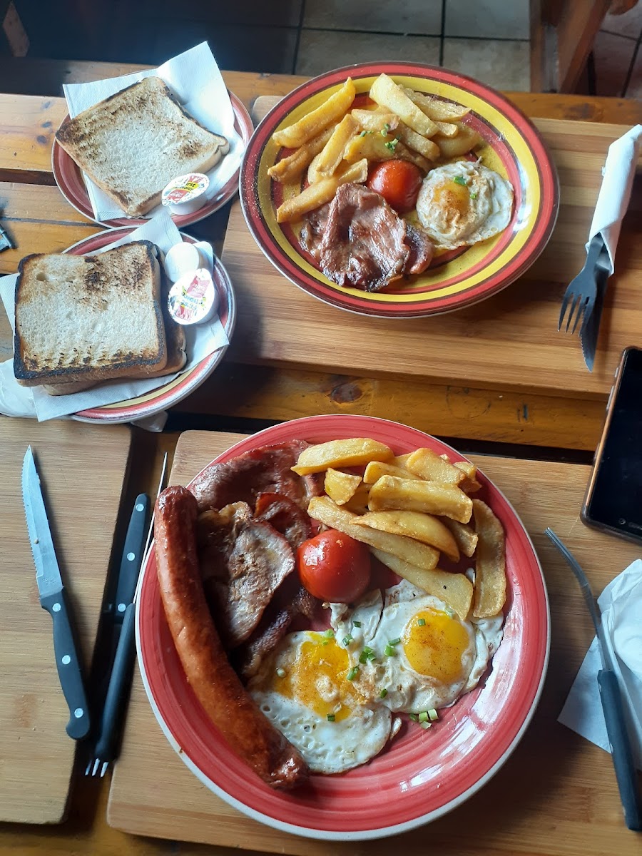 Da Mato Pub & Grill - Photo 9