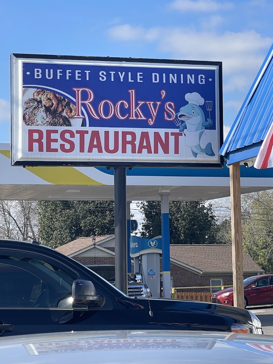Rocky's - Photo 2
