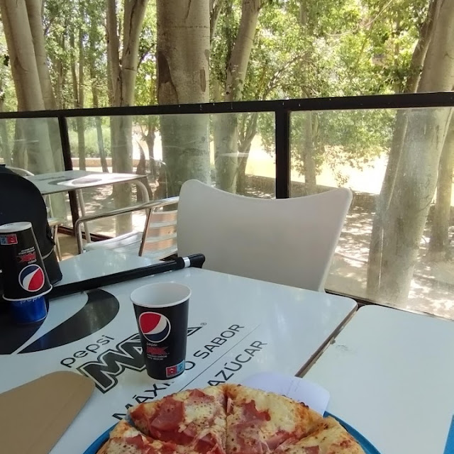 Pizza Jamón Y Queso