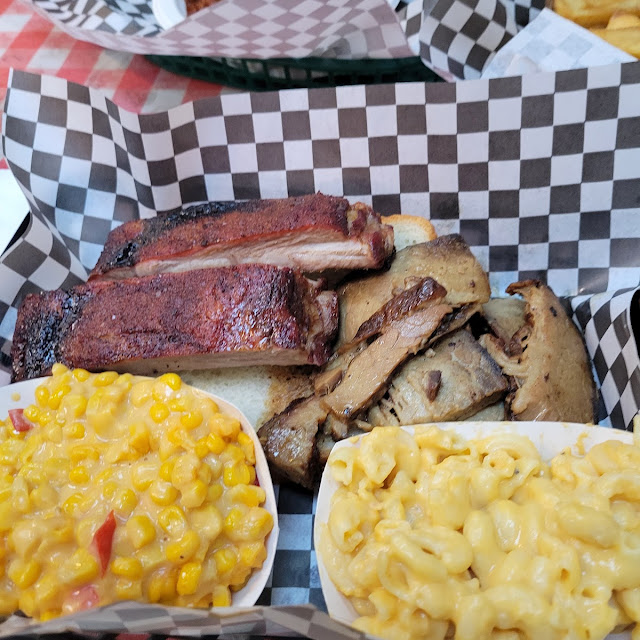 Fam- Slab Ribs & 1 Pound Brisket