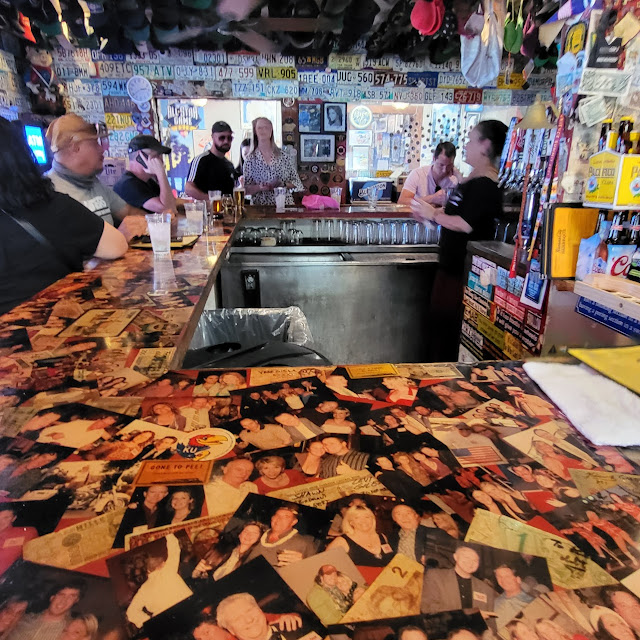 Top Gun Bar
