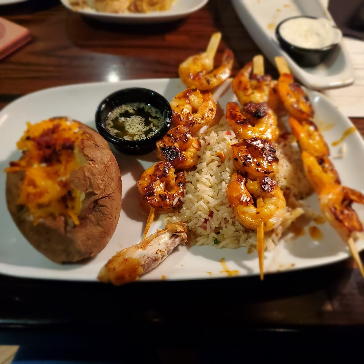 LongHorn Steakhouse - Photo 6