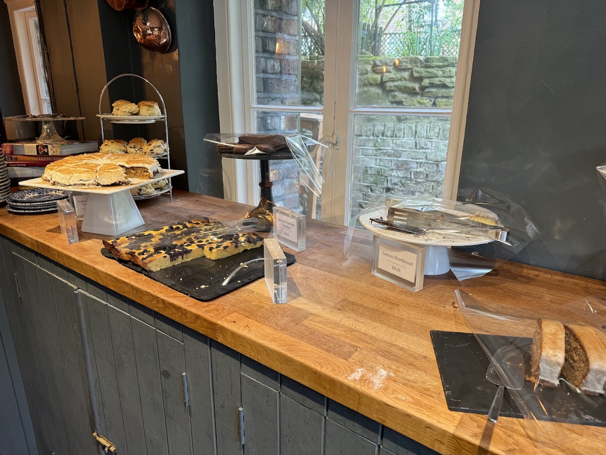 Burgh House Cafe - Photo 5