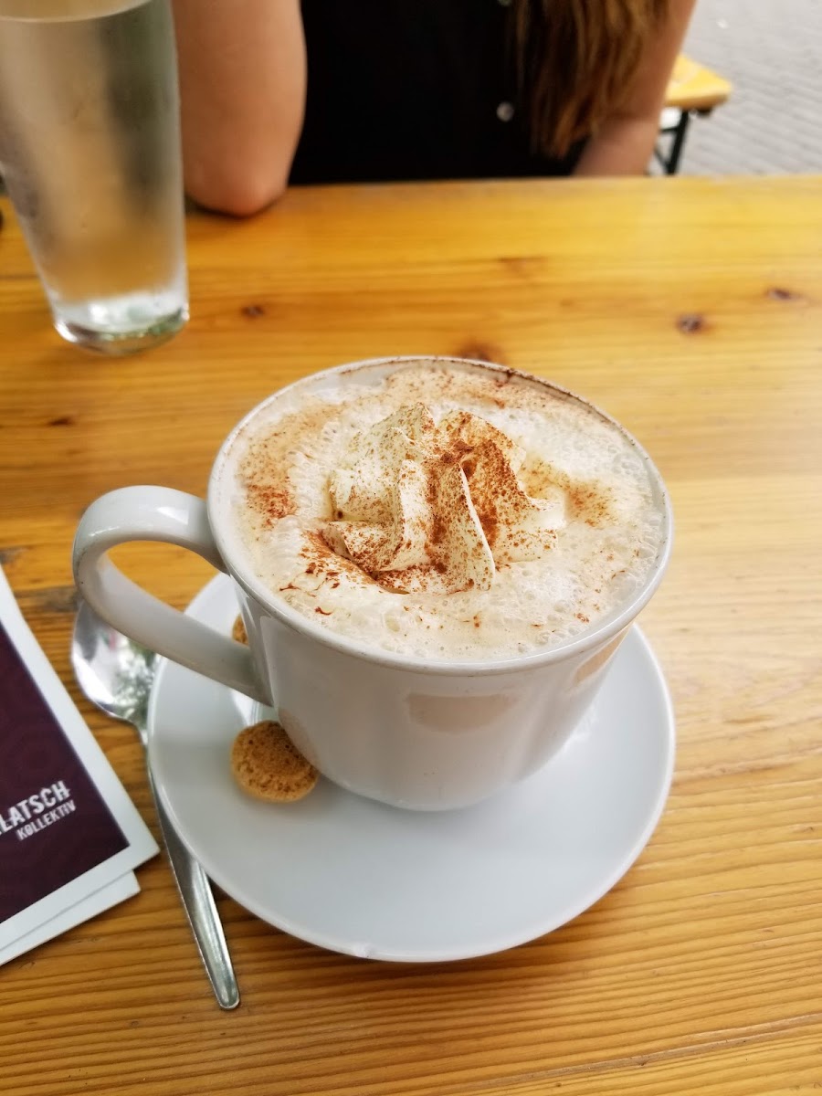 Café Klatsch - Photo 5
