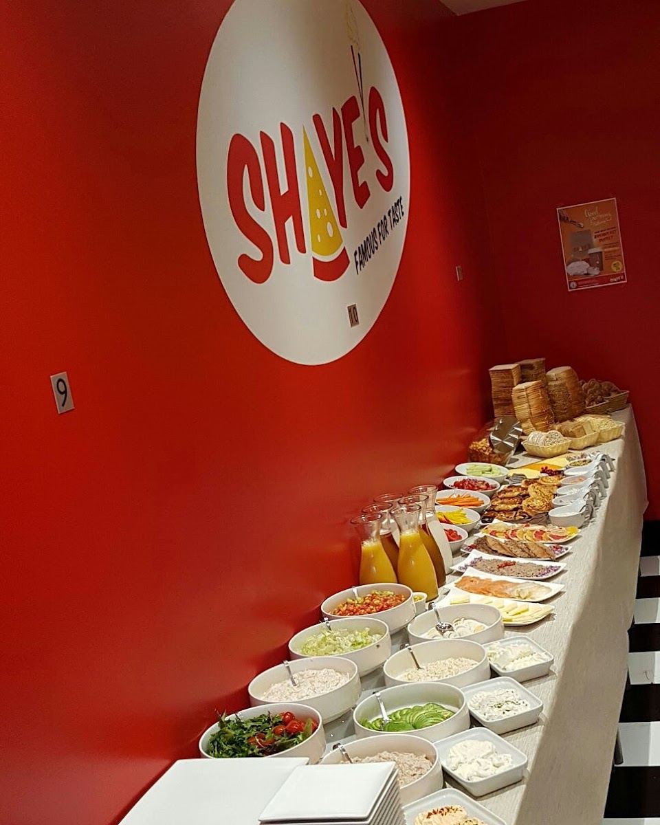 Shaye's Kosher Restaurant - Photo 1