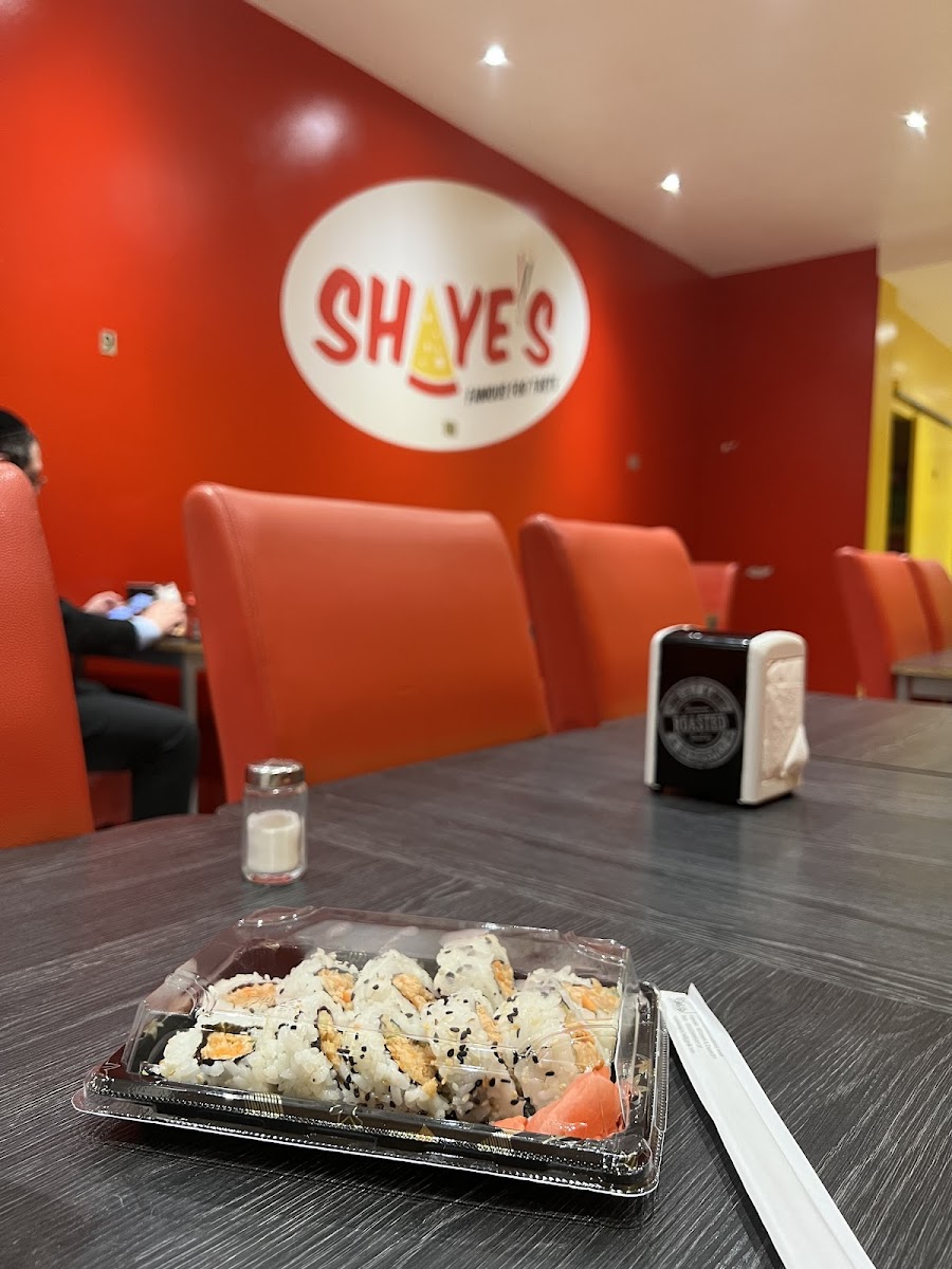 Shaye's Kosher Restaurant - Photo 3