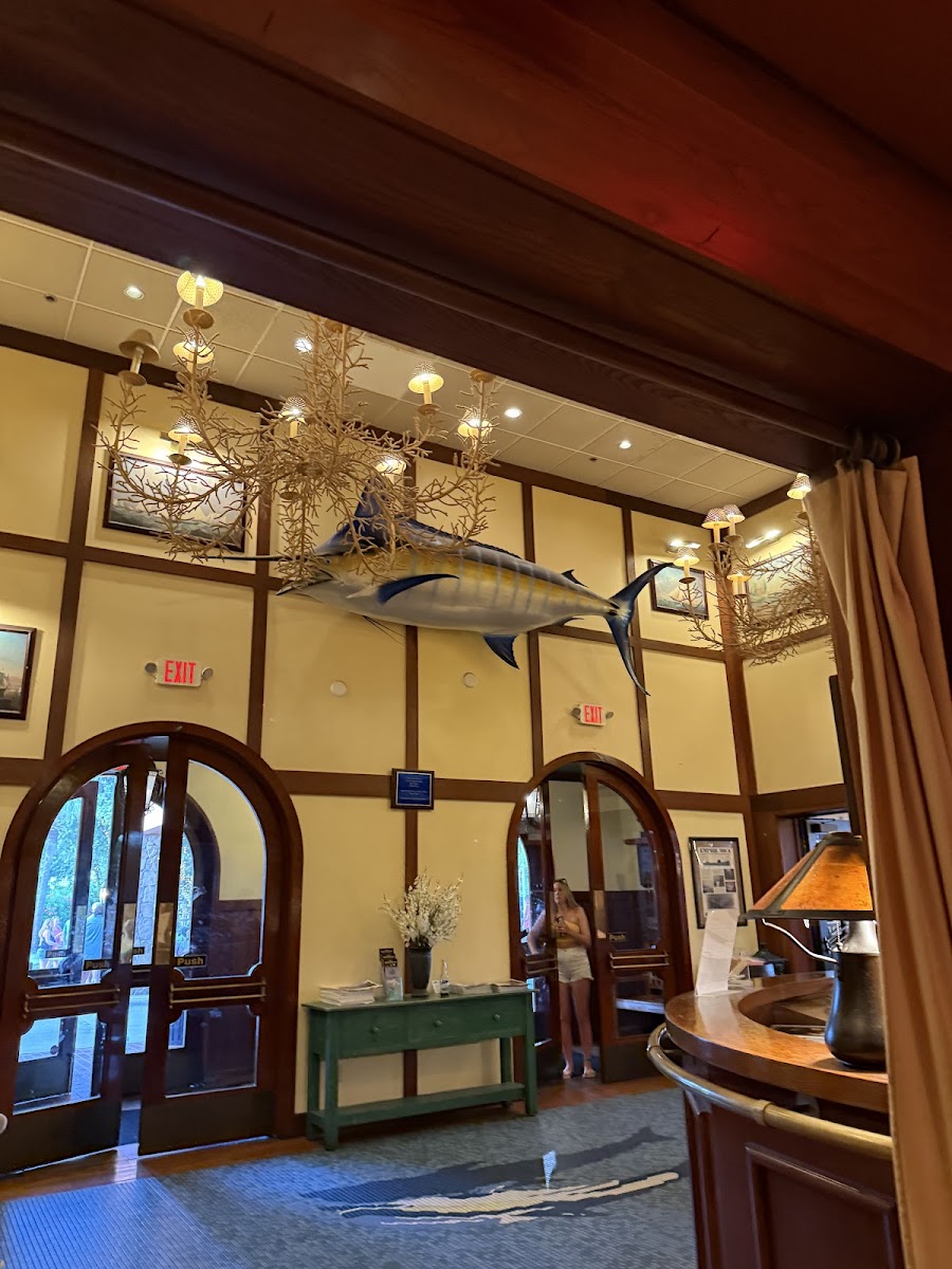 Capt. Anderson's Restaurant & Waterfront Market - Photo 4