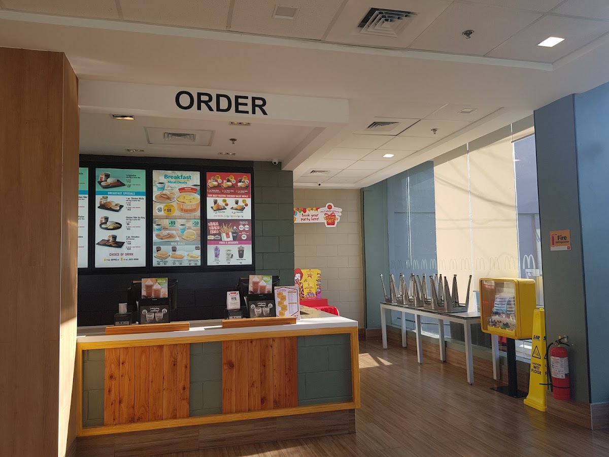 McDonald's - Photo 1