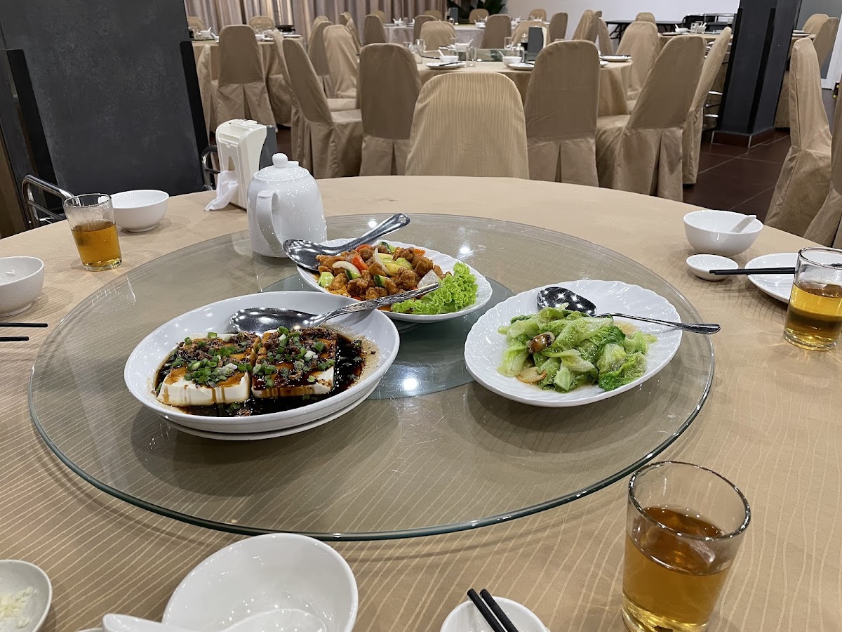 East Ocean Restaurant - Photo 1