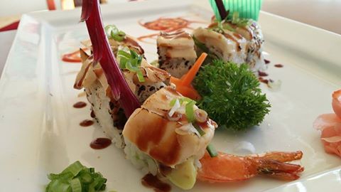Golden Chopsticks - Photo 1