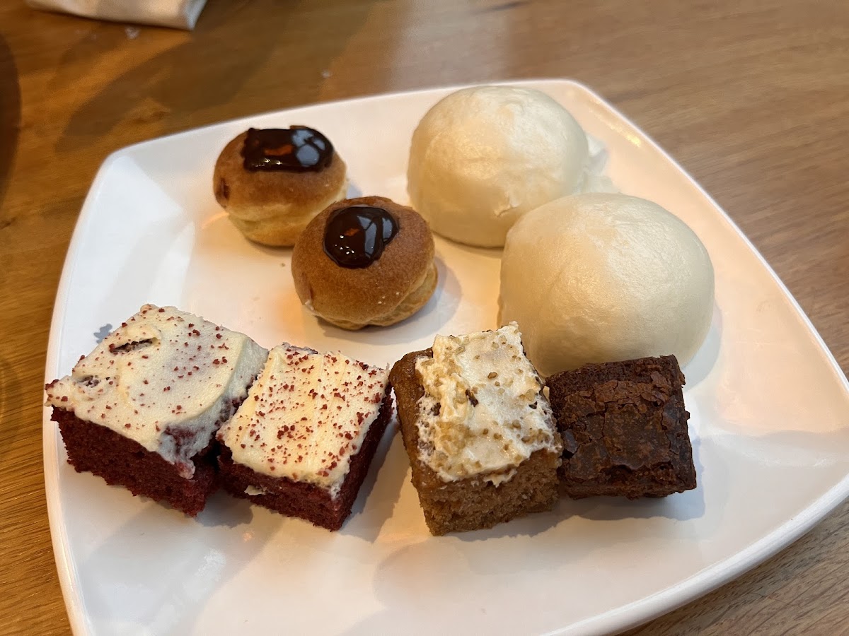 Yamm Buffet - Photo 4