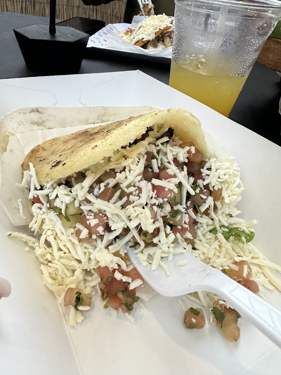 Pico e Gallo BBQ - Photo 9