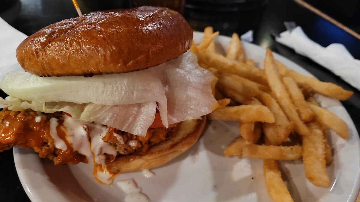 Miller's on Main - Photo 8