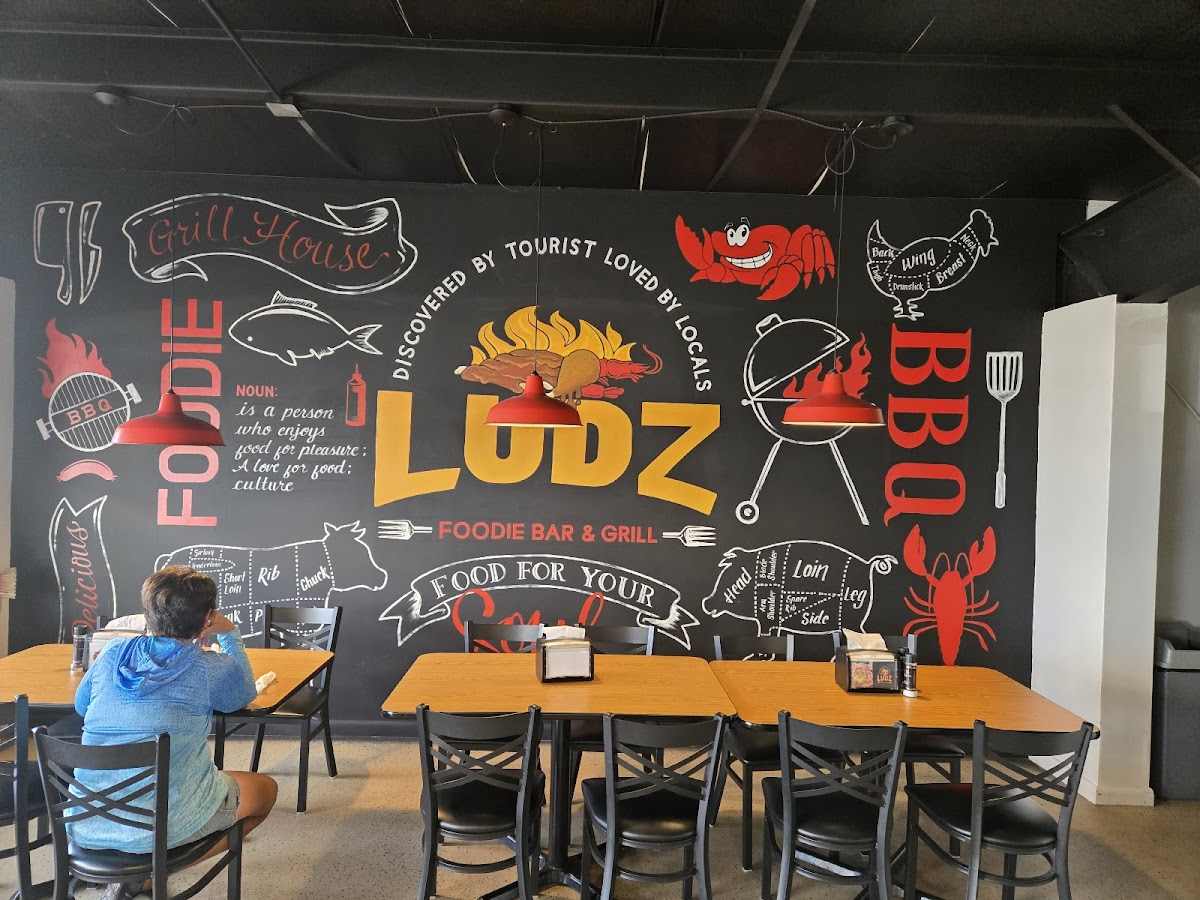 Ludz BBQ & Mattie's Desserts - Photo 2