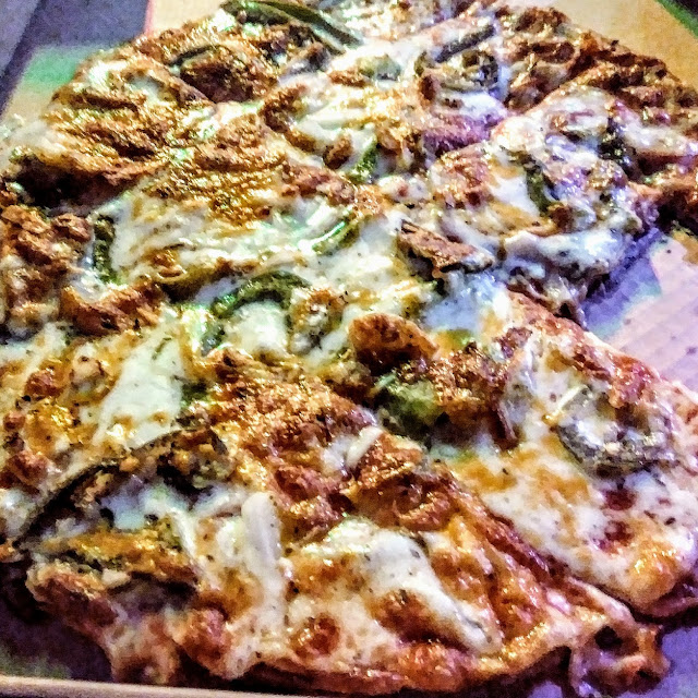 Green Pepper & Onion Pizza