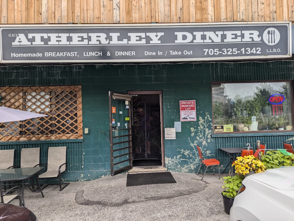 Atherley Diner - Photo 4