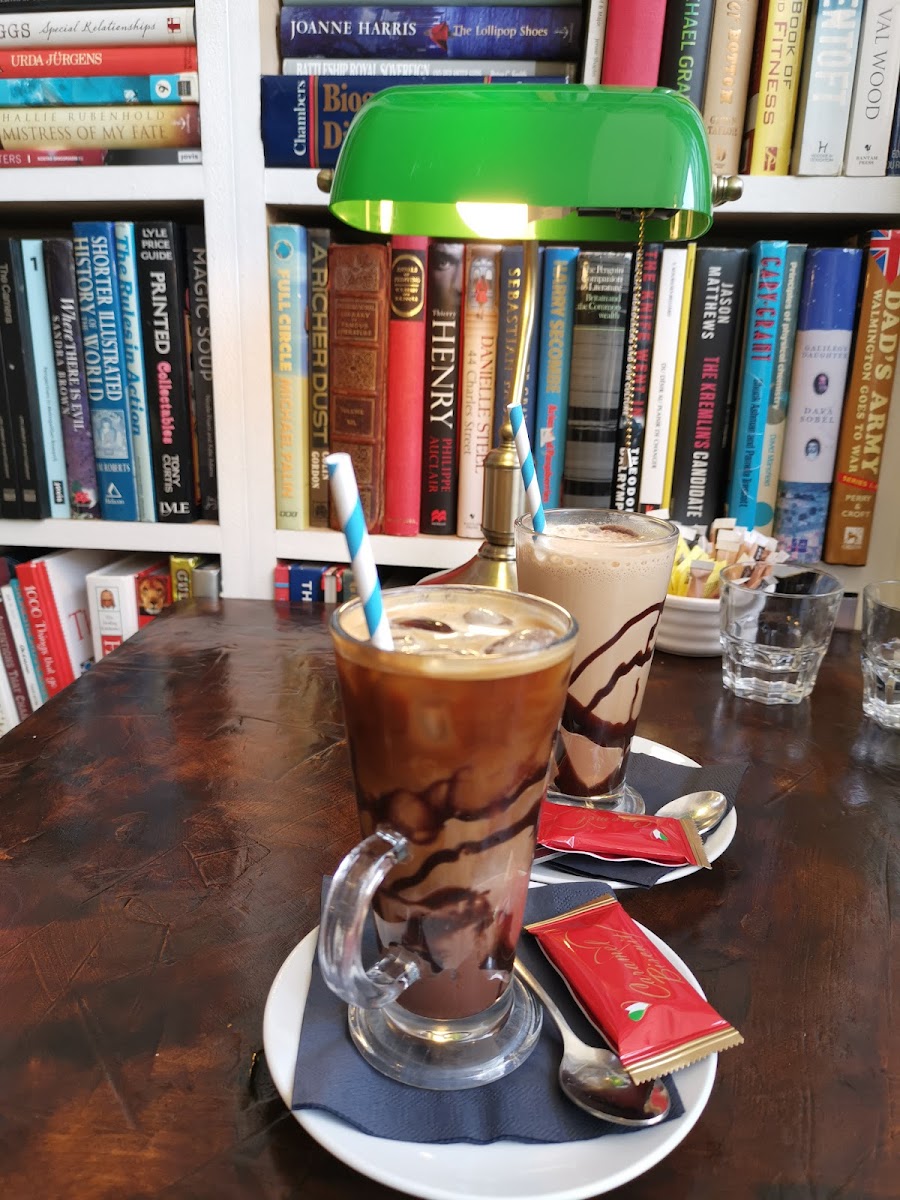 Hanushka Coffee - Photo 3
