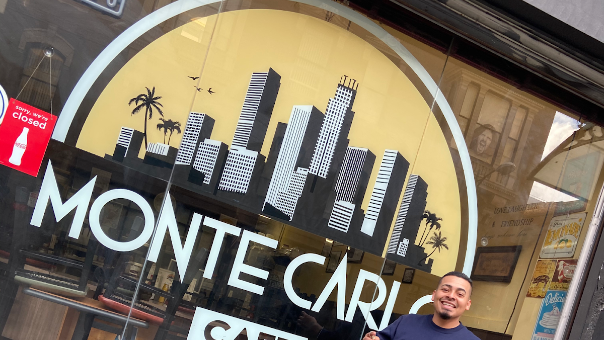 Monte Carlo Cafe - Photo 2
