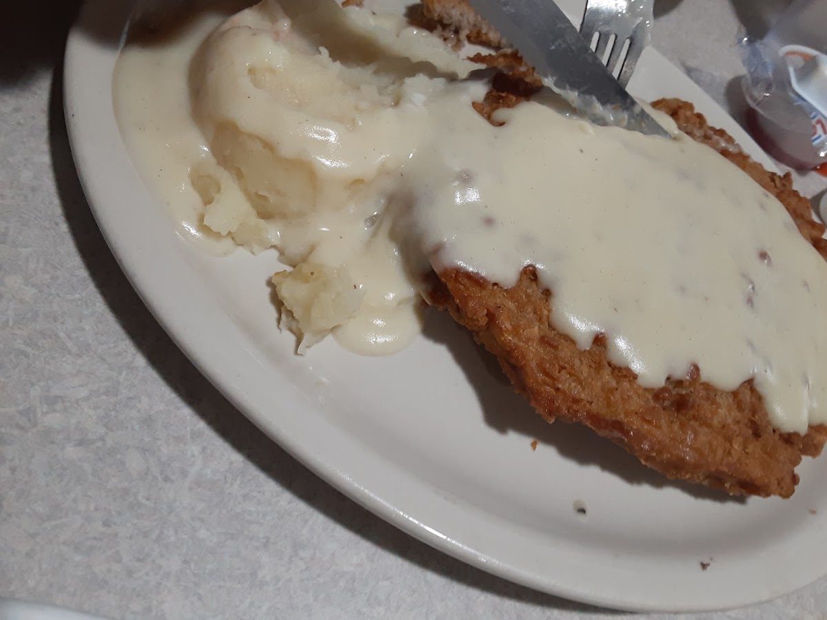 Andrea’s Family Restaurant - Photo 3