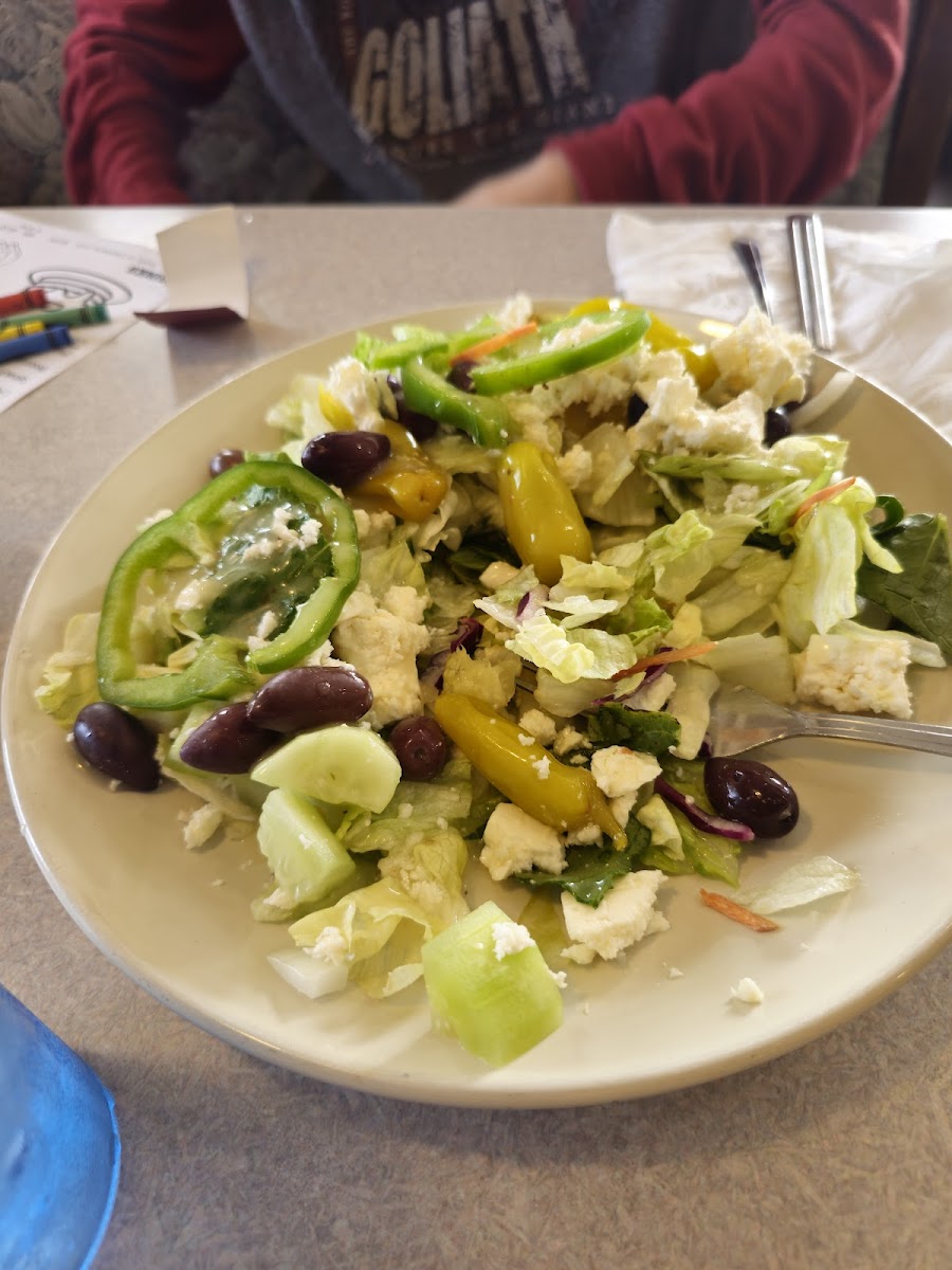 Andrea’s Family Restaurant - Photo 6