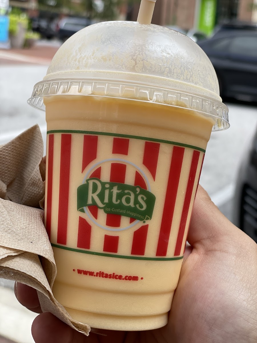 Rita's Italian Ice & Frozen Custard - Photo 6