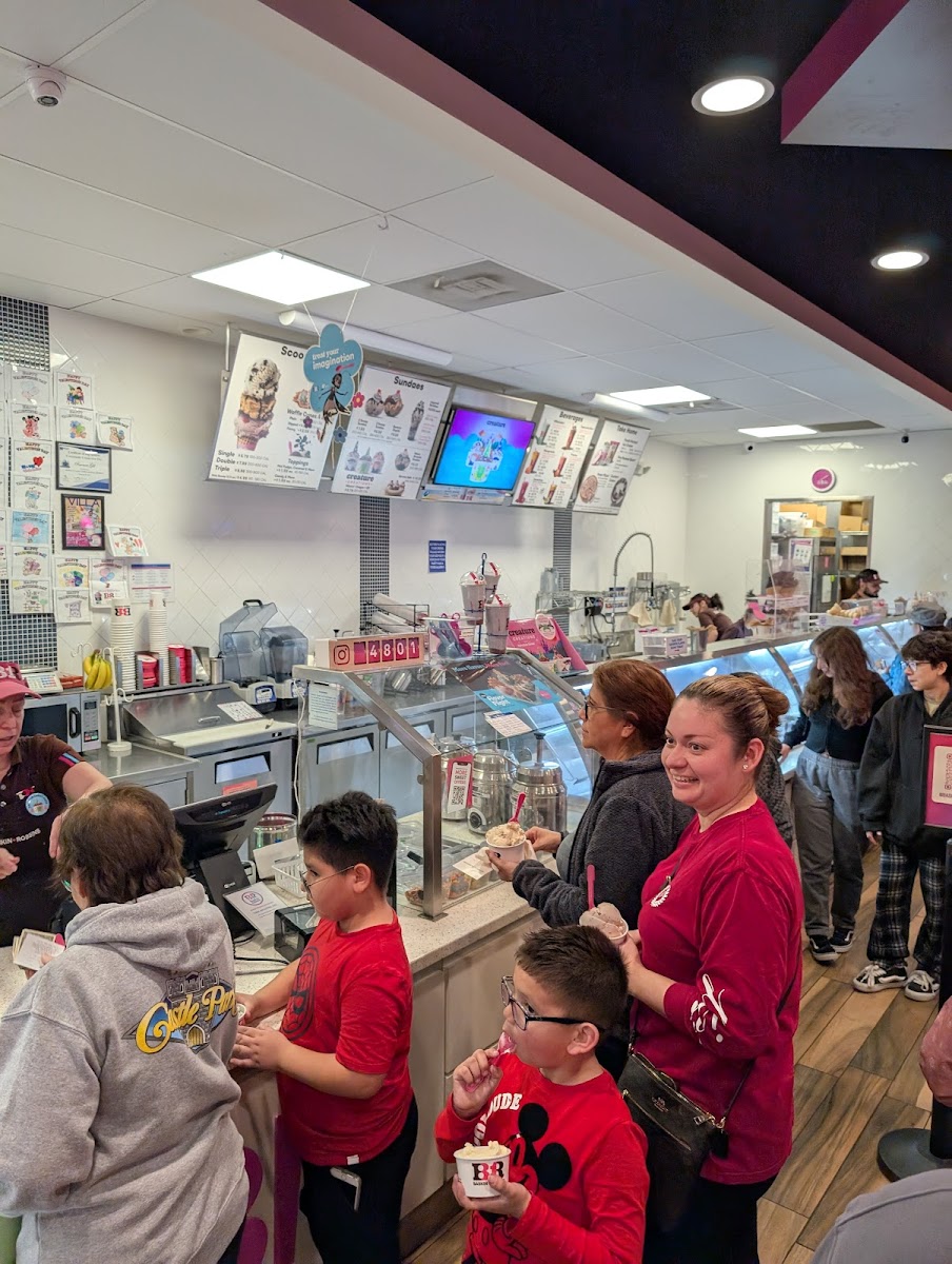 Baskin-Robbins - Photo 2