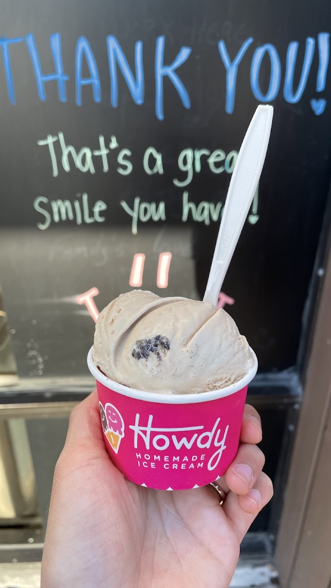 Howdy Homemade Ice Cream - Photo 6