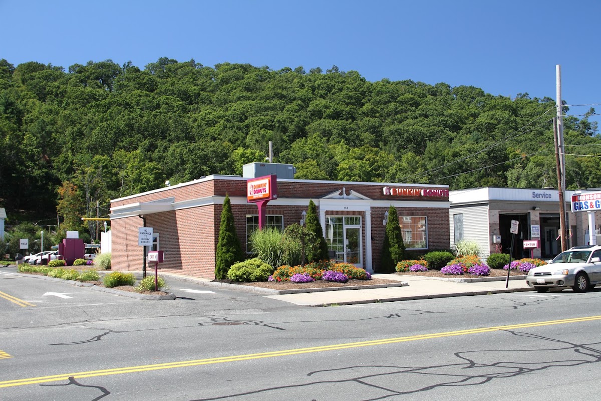 Dunkin' - Photo 3