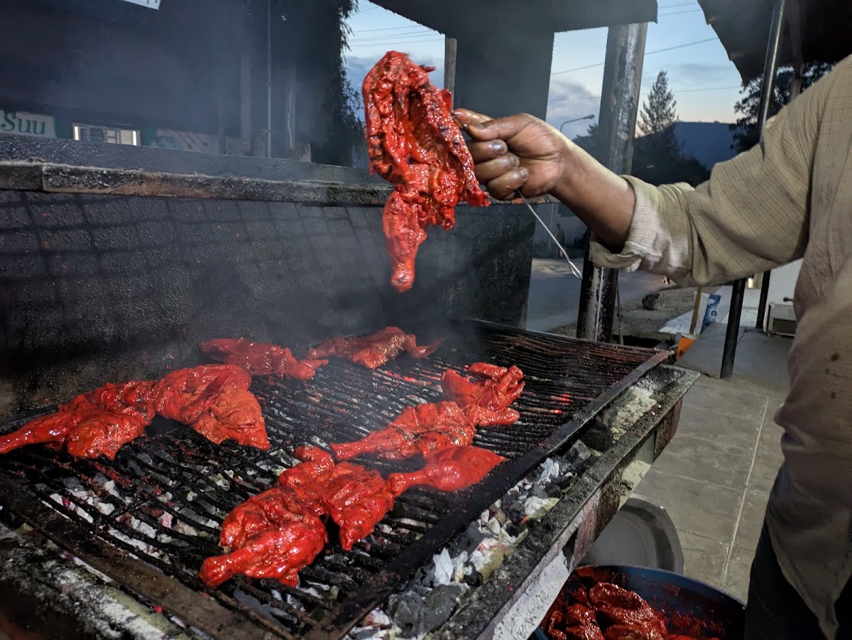 Aslam Tandoori Barbeque - Photo 1