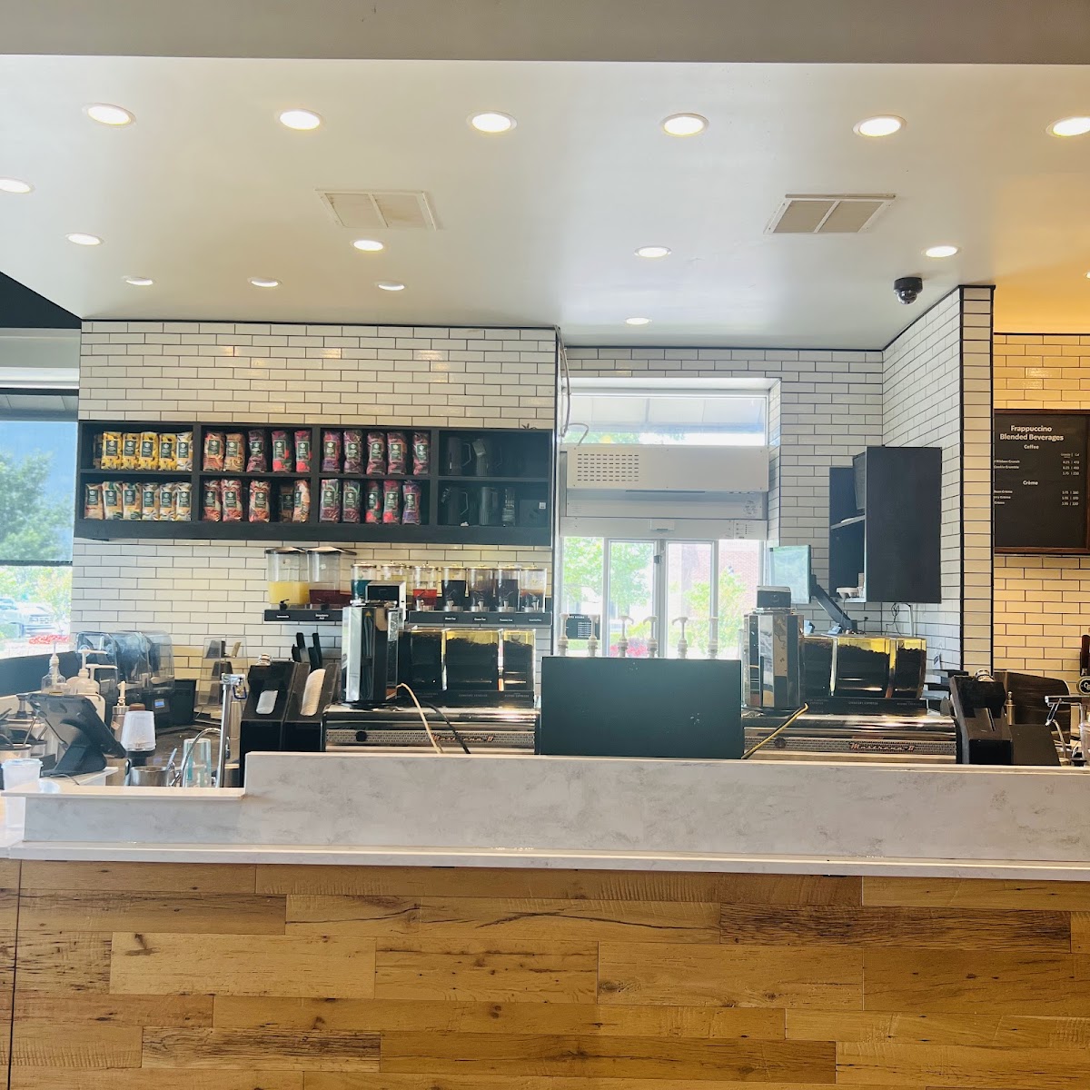 Starbucks Coffee Company - Photo 3
