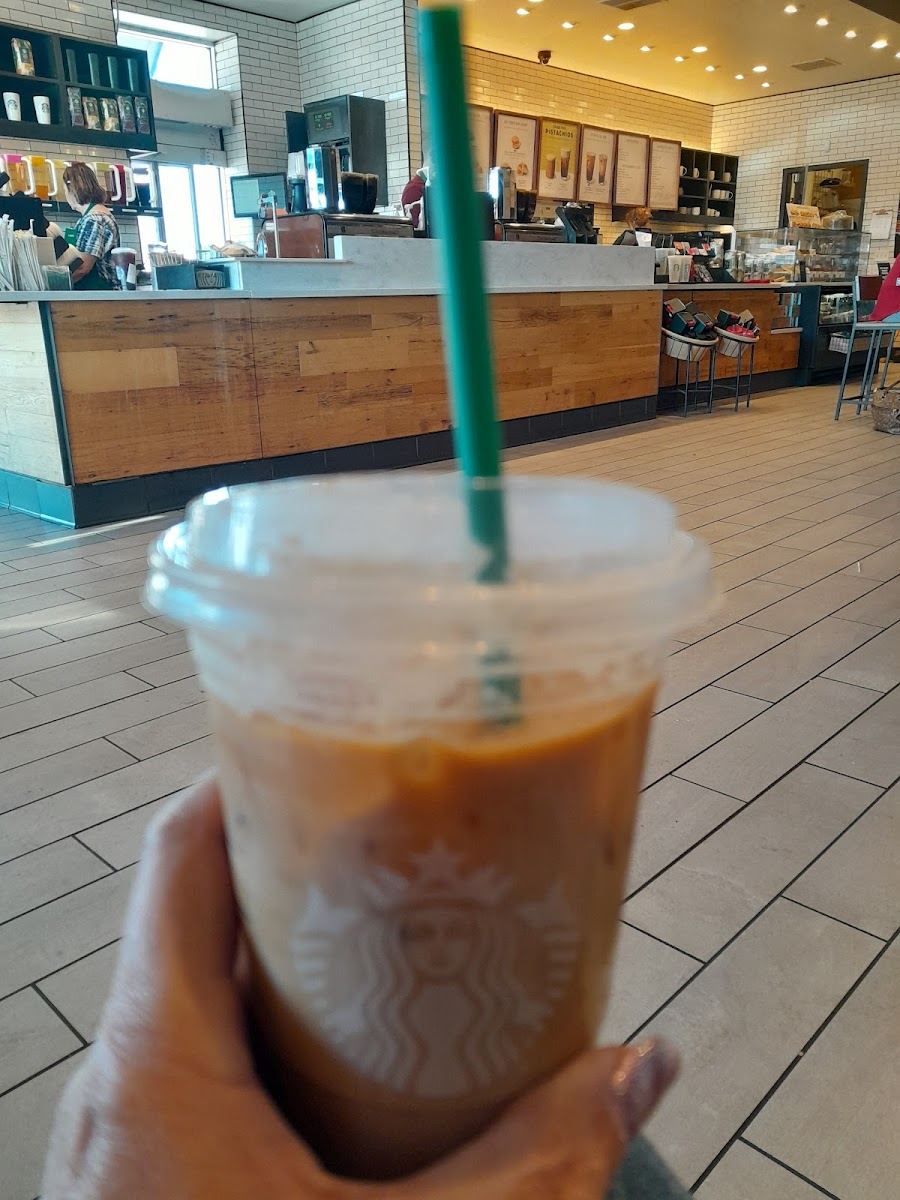 Starbucks Coffee Company - Photo 5