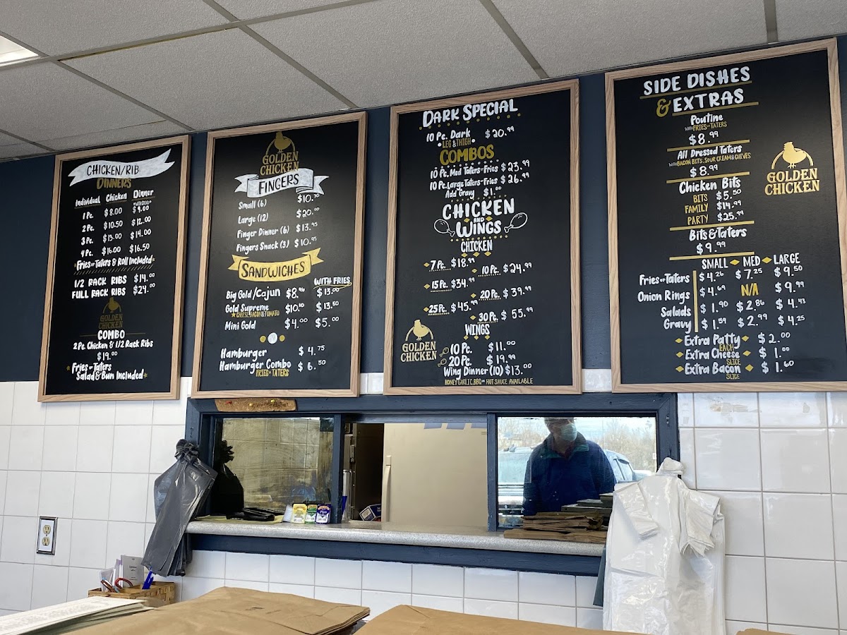 Golden Chicken & Ribs - Photo 9