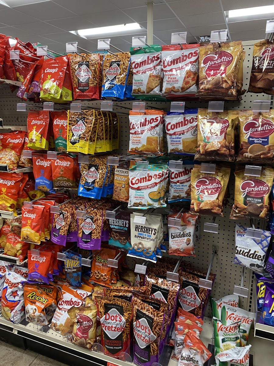 Casey's - Photo 2