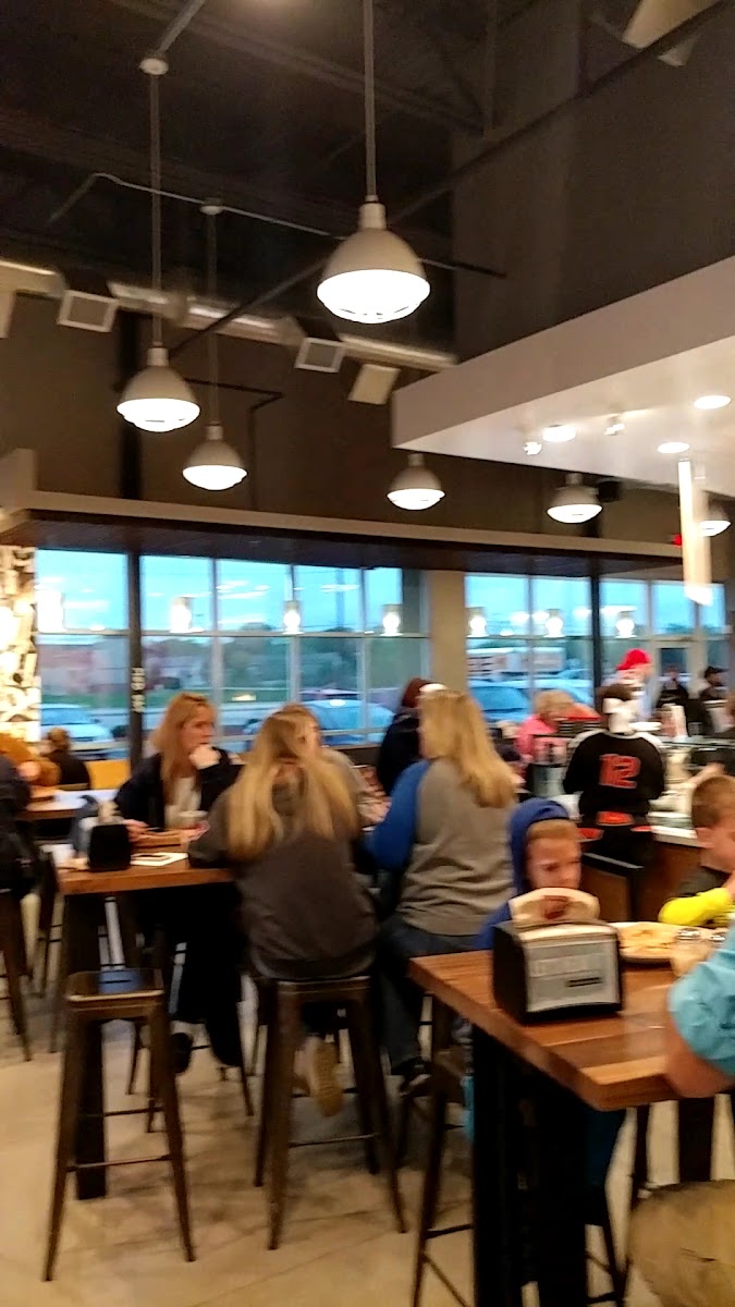 MOD Pizza - Photo 1
