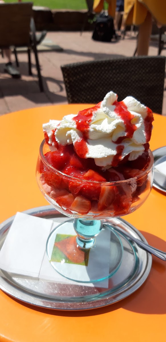 Eiscafé Venezia - Photo 8